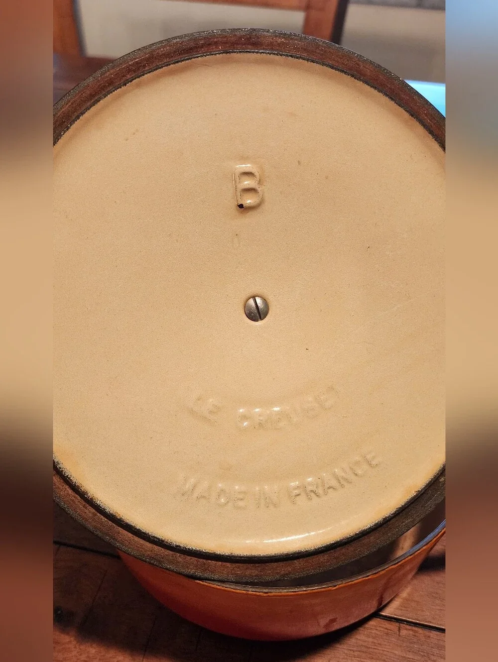 Le Creuset Enamel Cast Iron dutch oven skilet & pan beautiful burnt orange